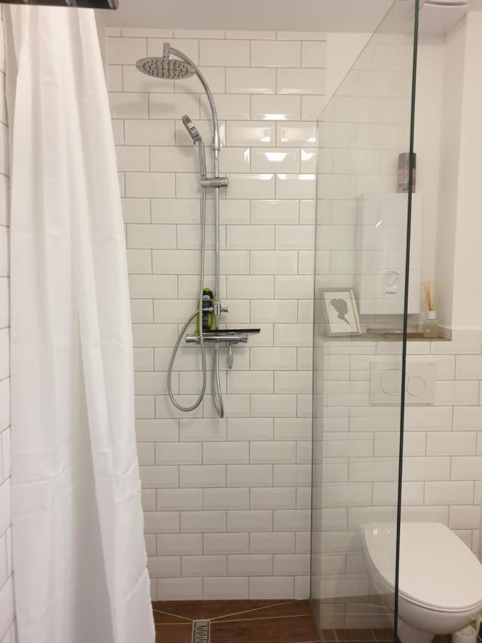 Duex-Hof Apartment Fachwerkhaus Bornheim  Esterno foto