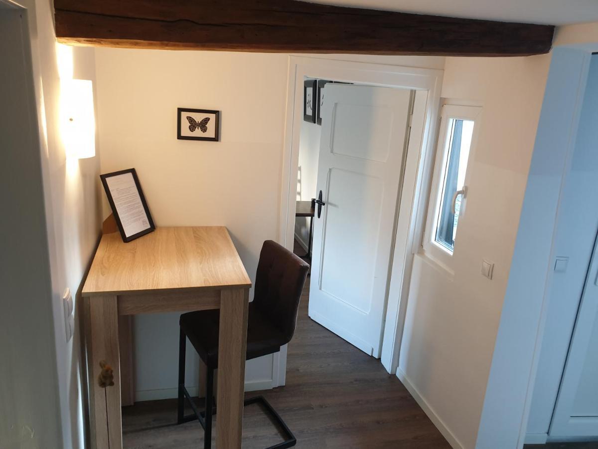 Duex-Hof Apartment Fachwerkhaus Bornheim  Esterno foto
